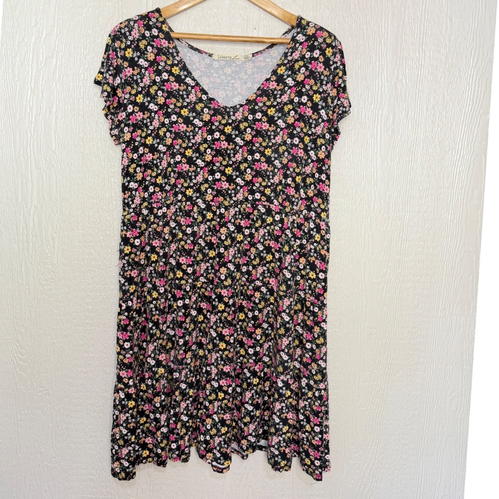 Liberty Love Floral V-Neck Babydoll Mini Dress Black Multicolor 2XL